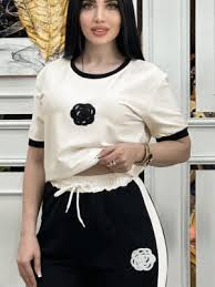 002 Off White T Shirt Black Flower With Black Trouser With Flower Track suit
