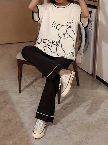 00000 Off White Bear Tideek Half Sleeves Printed Half Sleeves T-shirt With Black Plain Pajama Suit