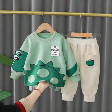 0001 Green Crocodile Print Sweatshirt With Off White Trouser For Kids