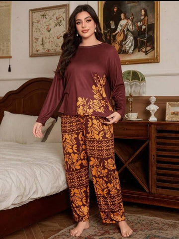0000 Mehroon Sided Leaf Printed Full Sleeves T-shirt With Leaf Printed Pajama Suit