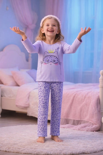 0000 Lilac Cat Printed Full Sleeves T-shirt with Cheetah Printed Pajama Kids Suits
