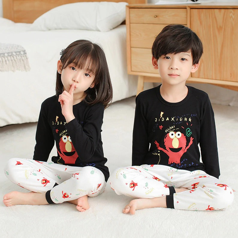 006 Black Red Cartoon Printed T.Shirt With White Printed Trouser