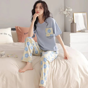 002 Blue Flower Pocket Print Half Sleeves T-shirt With Flowers Print Trouser