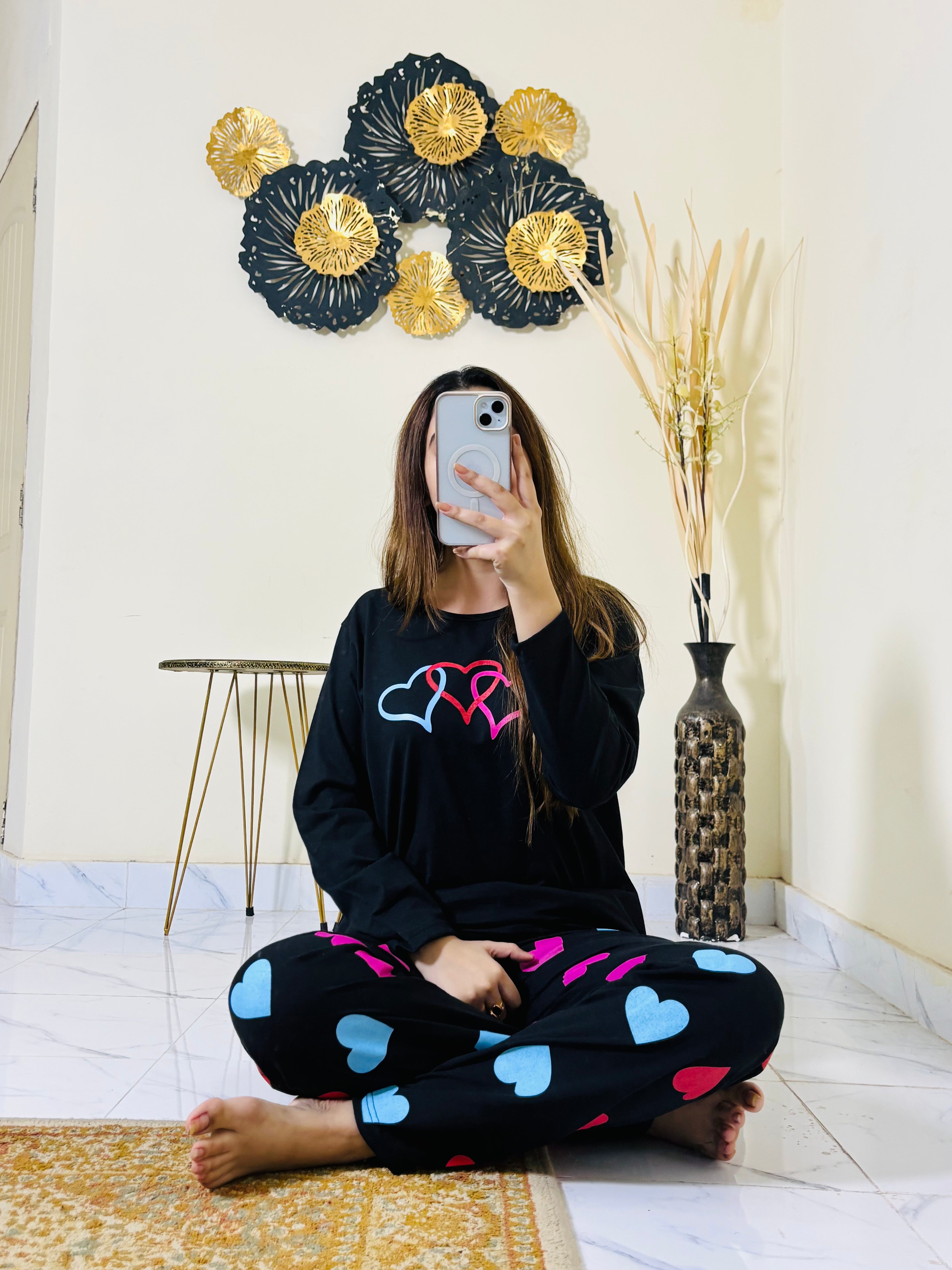 00000 Black Multi Hearts Print Full Sleeves Night Suit