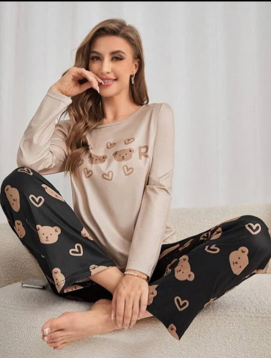 00001 Brown Bear heart Printed Full Sleeves T-shirt With Bear Printed Pajama Suit