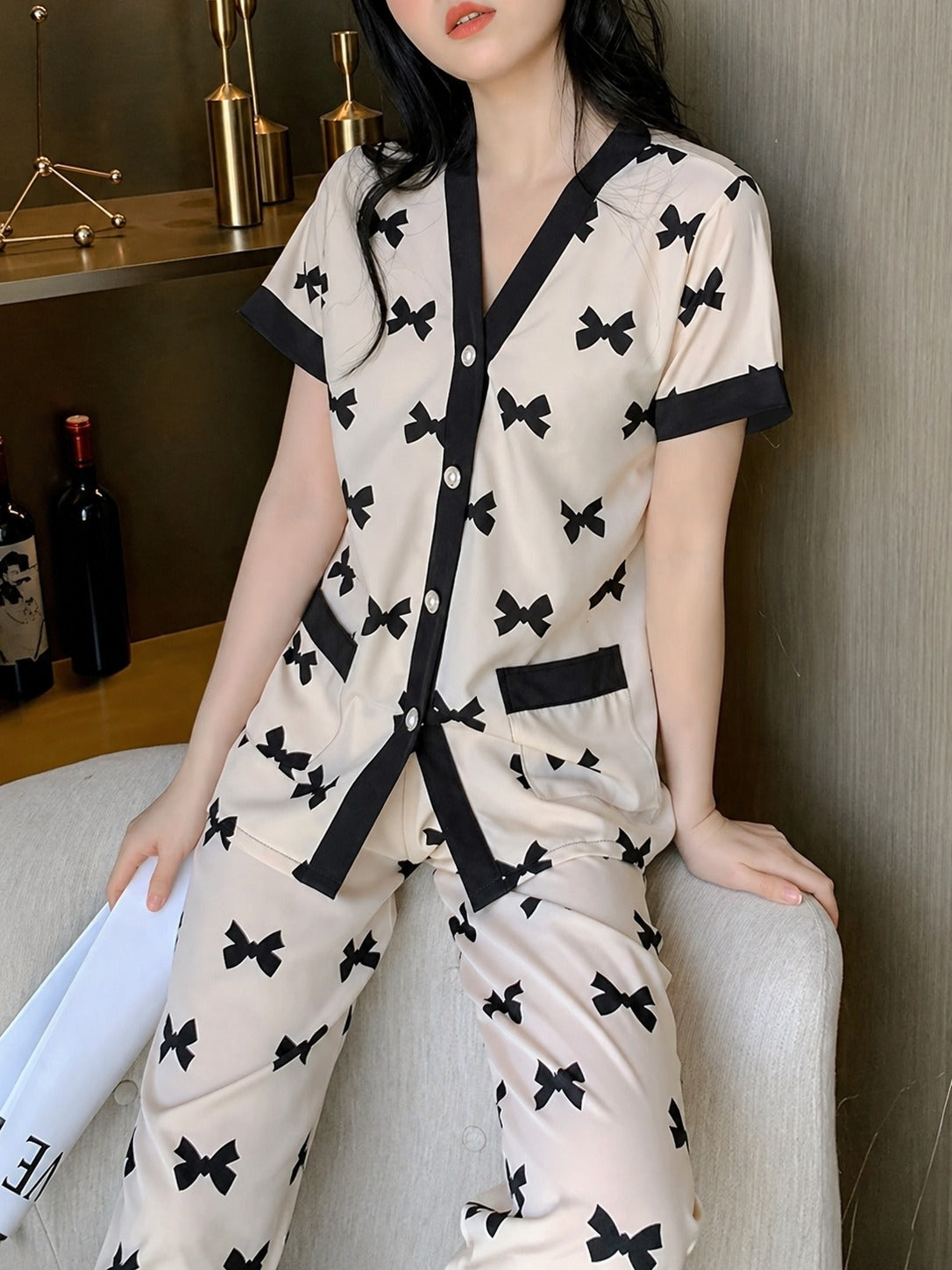 0000 Offwhite All Over Black Bow Printed With Bow Printed Front Button Style For Her