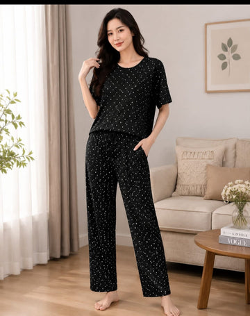 0000 Black Polka dot Printed Half Sleeves T-shirt With Polka Dot Printed Pajama Suit
