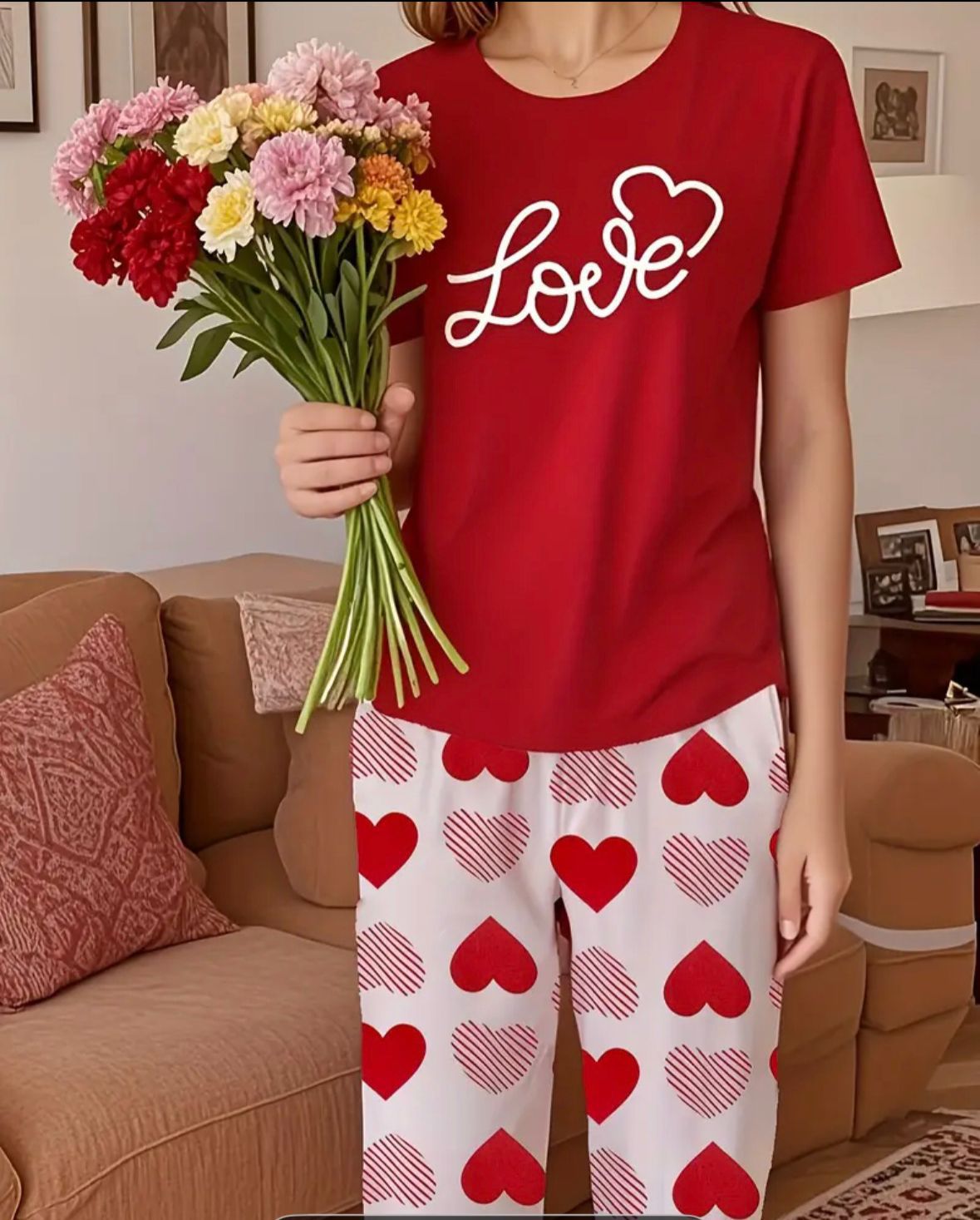 0000 Red Love Printed Half Sleeves T-shirt With Heart Printed Pajama Suit
