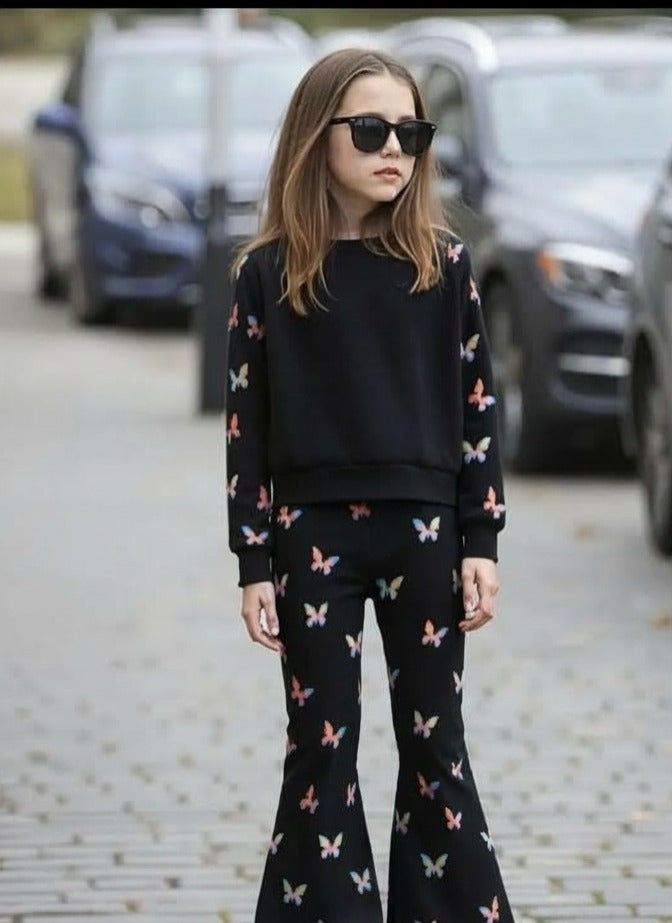 0000 Black Sleeves Butterfly Printed Sweatshirt With Butterflies Printed Fleece Trouser Tracksuit For Kids