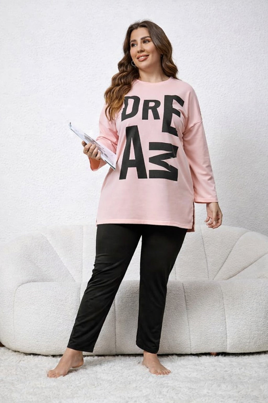 0001 Baby Pink Dream Printed Full Sleeves T-shirt With Black Plain Pajama Suit