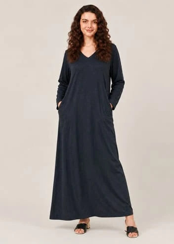 0000 Black V-Neck Fluid Long Tees for Woman (Two sides Pockets)