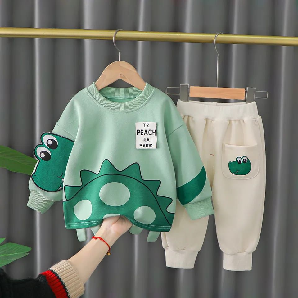 0001 Green Crocodile Print Sweatshirt With Off White Trouser For Kids