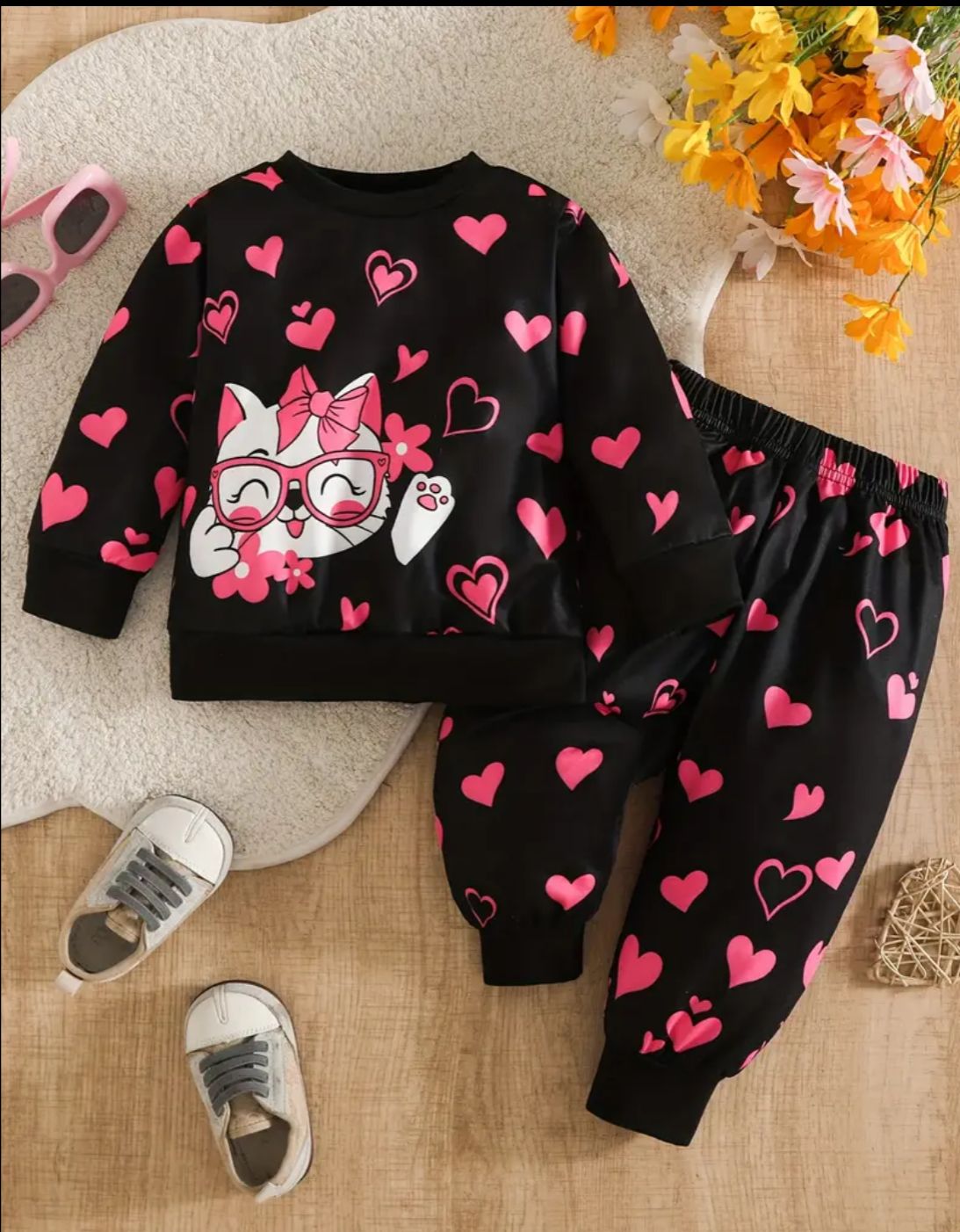 0000 Black Kitty Pink Heart Printed Sweatshirt With Pink Heart Black Fleece Trouser Tracksuit For Kids