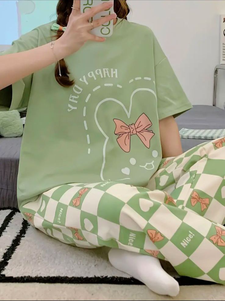 00000 Green Happy Day Bow Printed Half Sleeves T-shirt With Bow Heart Printed Pajama Suit