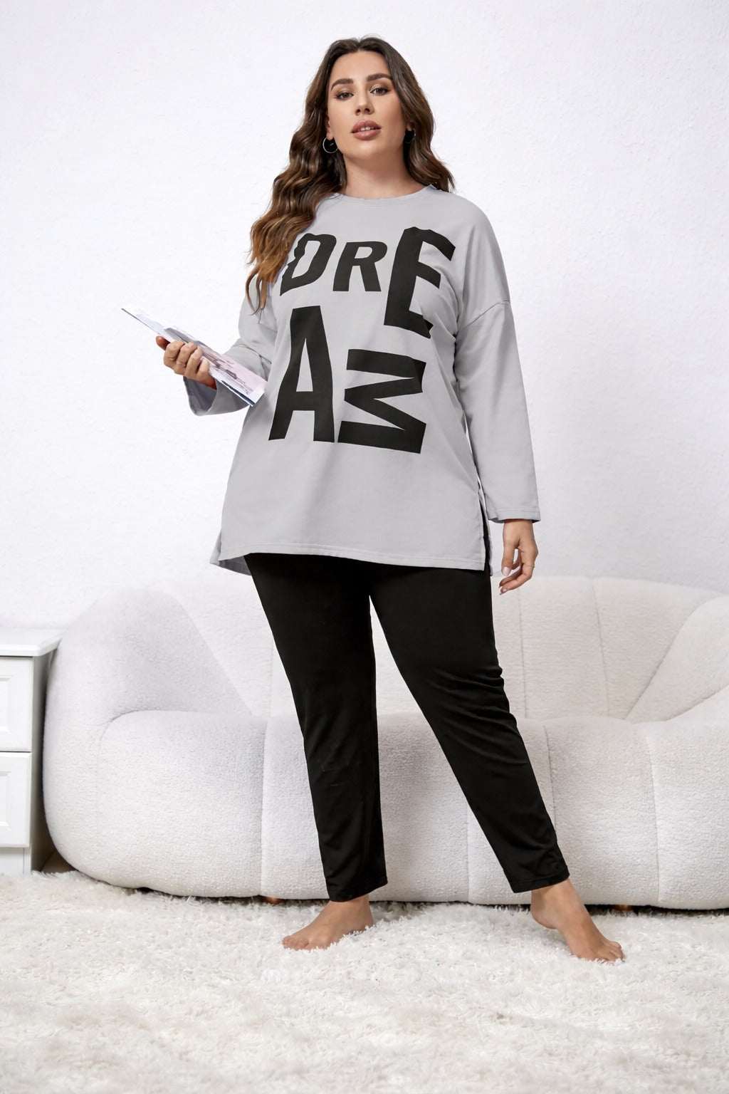 0000 Grey Dream Printed Full Sleeves T-shirt With Black Plain Pajama Suit