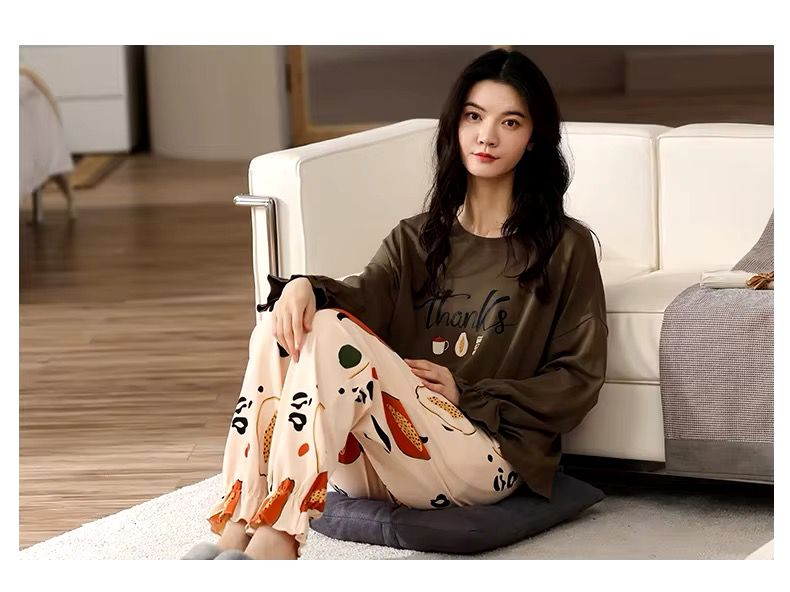 00000 Dark Brown Thanks Full Sleeves  Printed Half Sleeves T-shirt With Printed Pajama Suit
