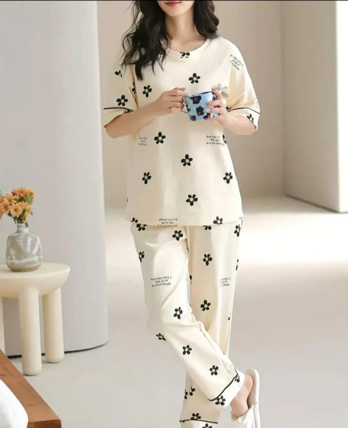 00001 White Small Flower Print Half Sleeves T-Shirt With Flower Printed Pajama Suit