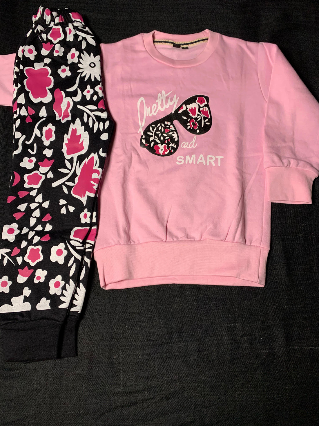 0000 Baby Pink Glasses Printed Sweatshirt With Floral Printed Fleece Trouser Tracksuit For Kids