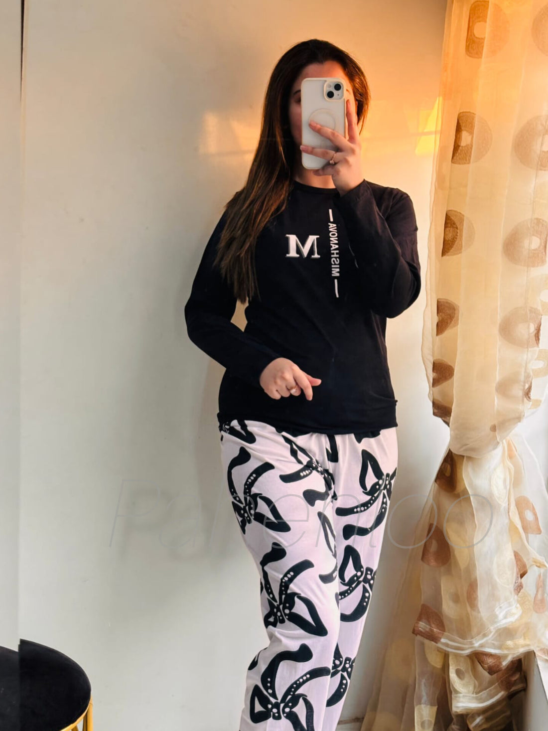 00000 Black Bow M Full Sleeves T-Shirt With Printed Bow Trouser