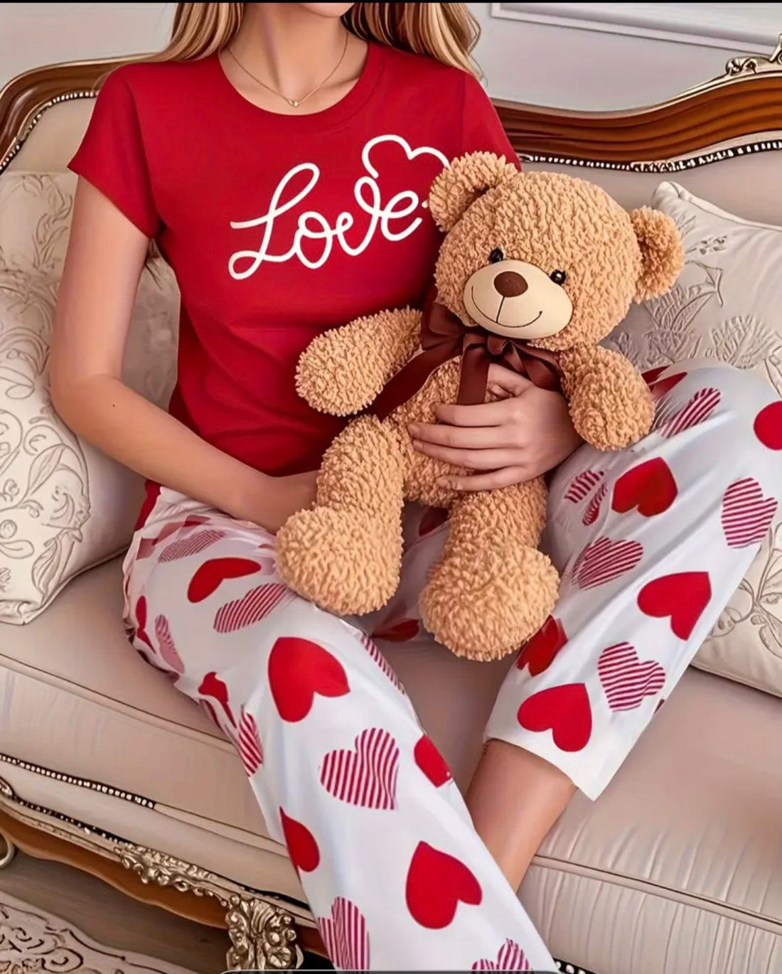 0000 Red Love Printed Half Sleeves T-shirt With Heart Printed Pajama Suit