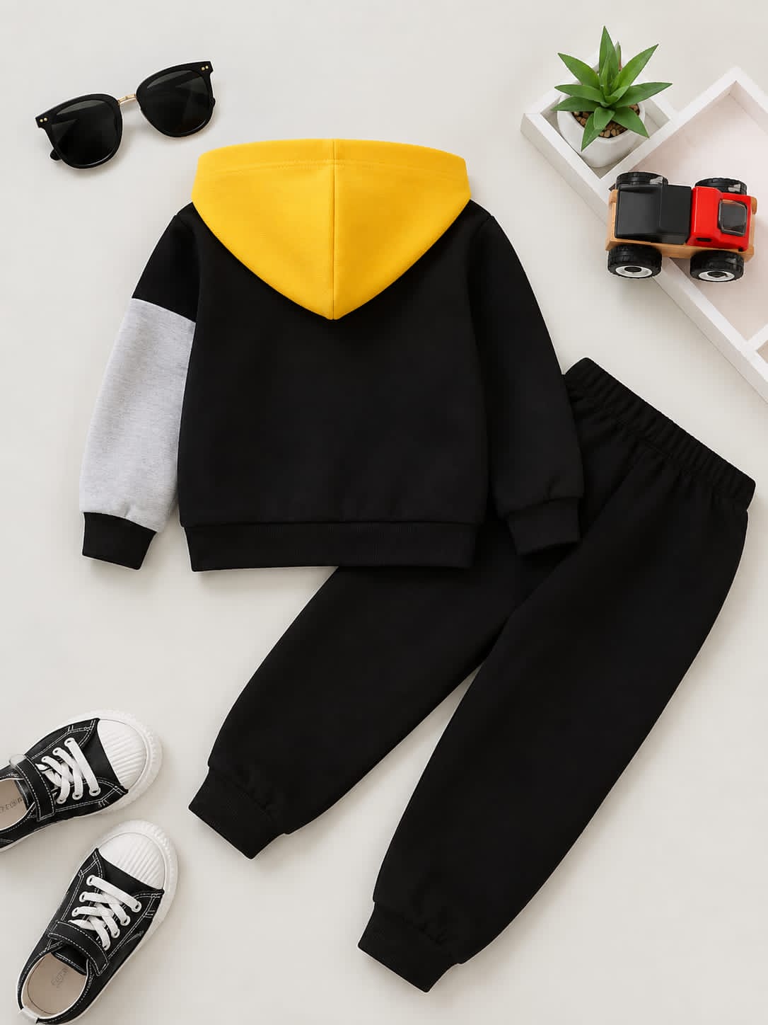 0000 Black Happy Printed Yellow Grey Block Zipper Kids Tracksuit